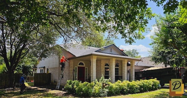 Seal Roof Gaps Before the Harsh Winter Season